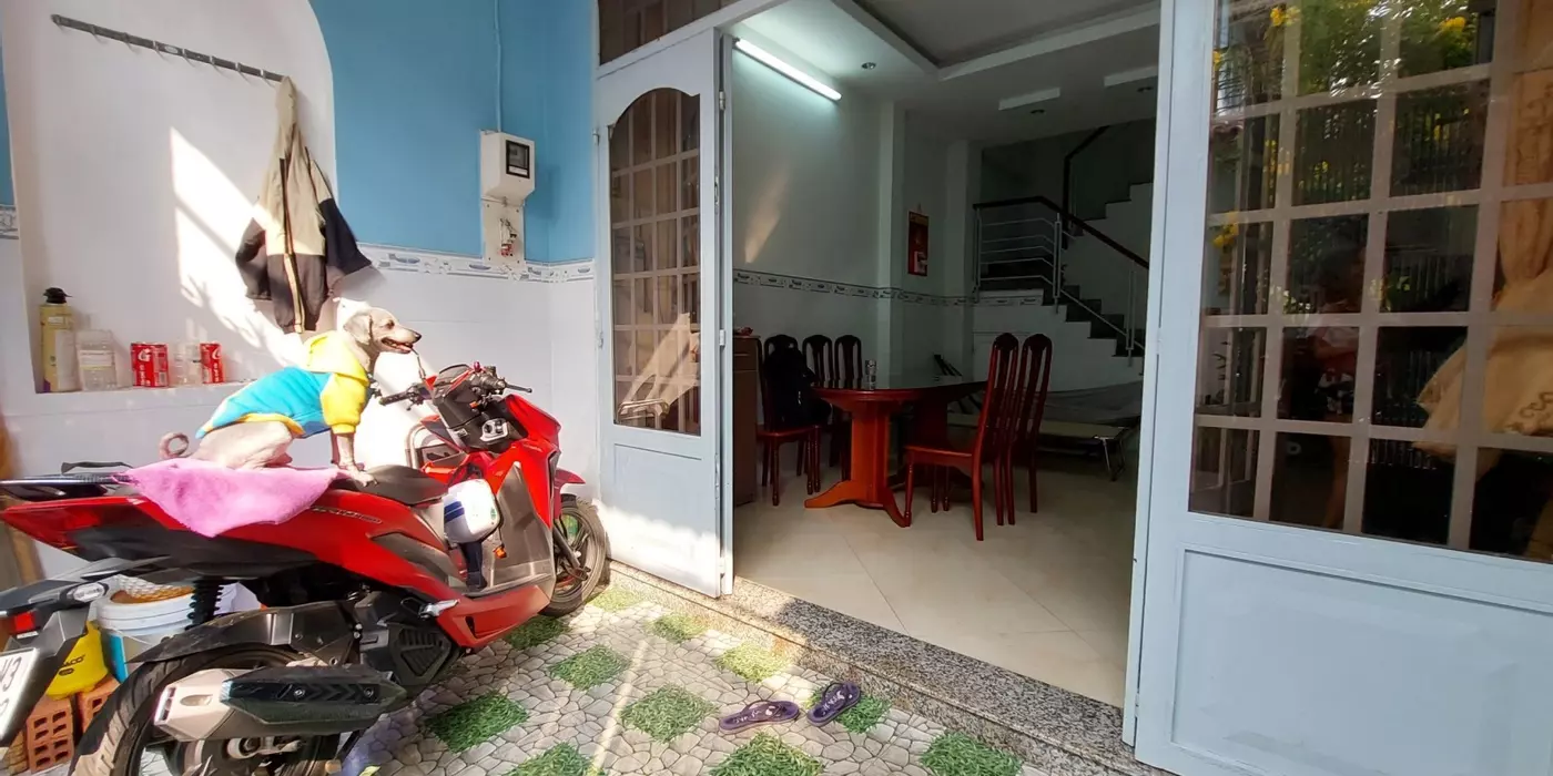 Bán Nhà Tân Bình - 80 M2 Lô Góc - Ở Ngay -  Chỉ nhỉnh 6 Tỷ .