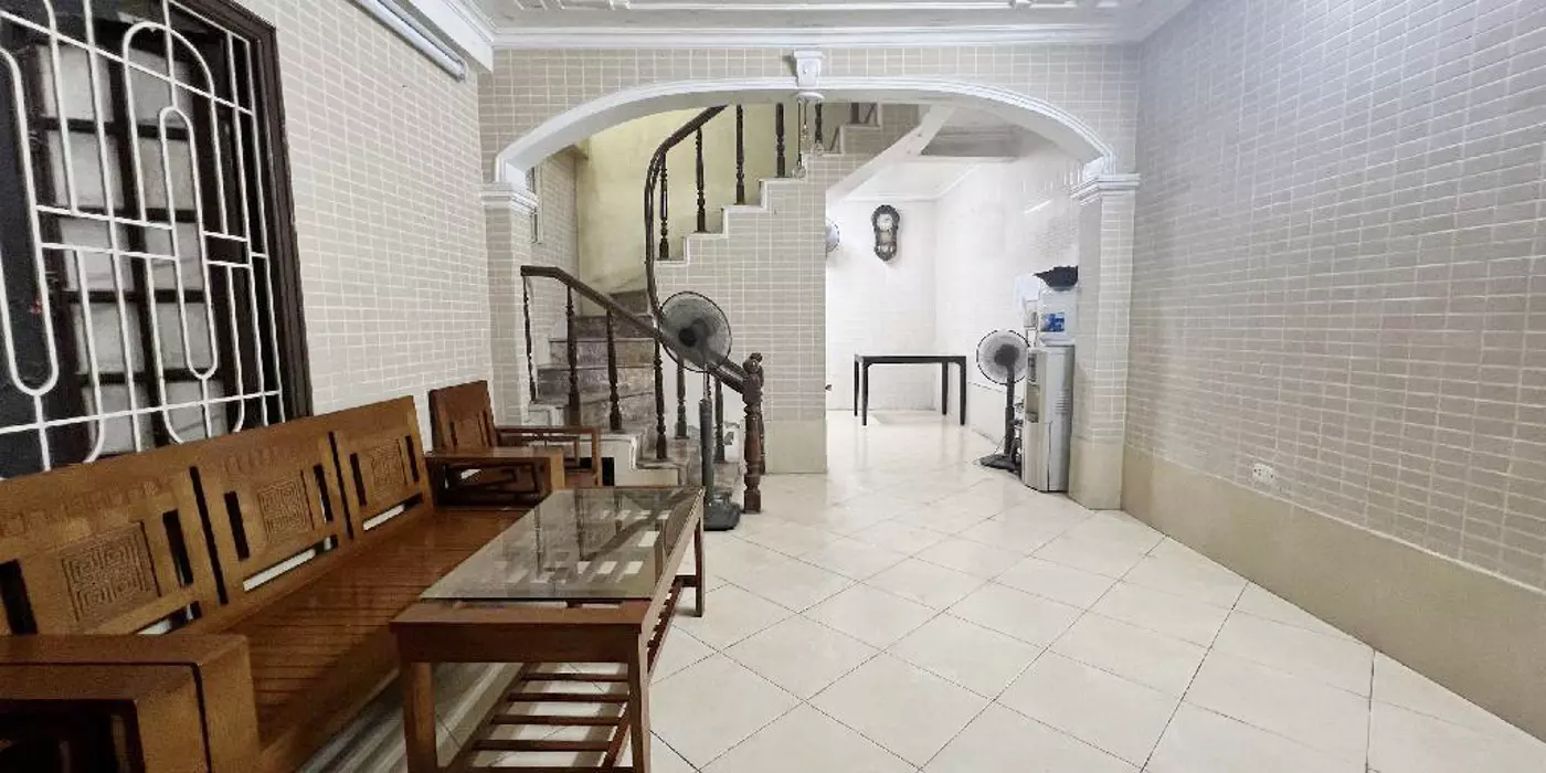 Bán nhà Văn Quán 35m2 4 tầng, lô góc, ô tô, Gần Hồ 7.75 tỷ.