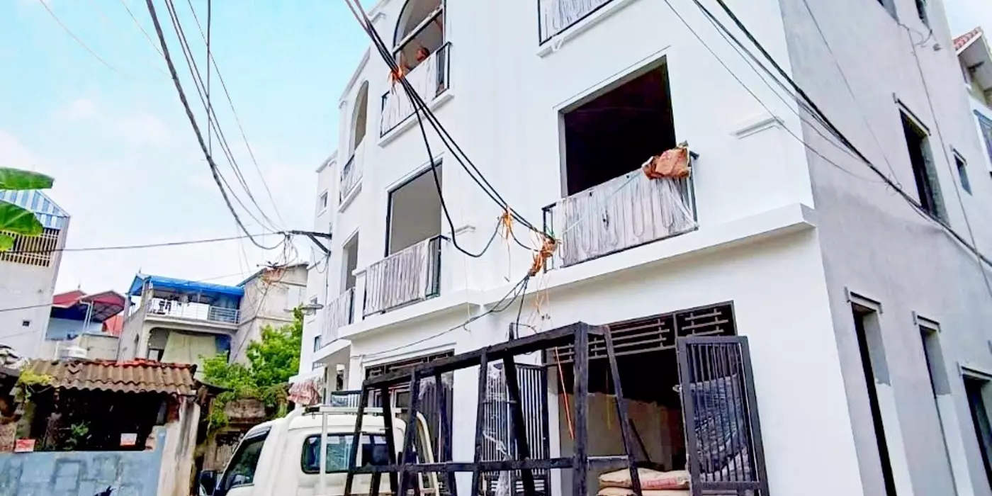 NHÀ ĐẸP CHÚC SƠN - Ô TÔ ĐỖ TẬN CỬA - 3 TẦNG - 2.35 TỶ
