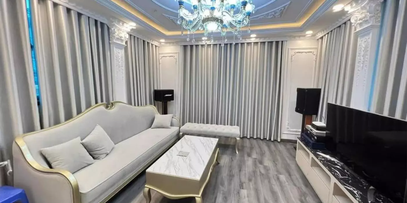 BÁN NHÀ PHÂN LÔ 6T HOÀNG QUỐC VIỆT, MT 6M, THANG MÁY, 2 THOÁNG, Ở/KD, CHỈ 14.5 TỶ