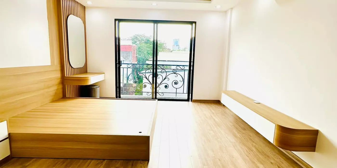 Bán nhà Phố Đội Cấn 57m2 x 7 tầng mới xây, thang máy.