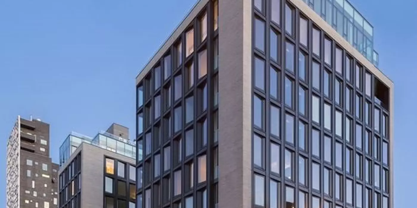Building cỡ nhỏ – Lý Thái Tổ - 342m2 – 2 tầng – 368 tỷ.