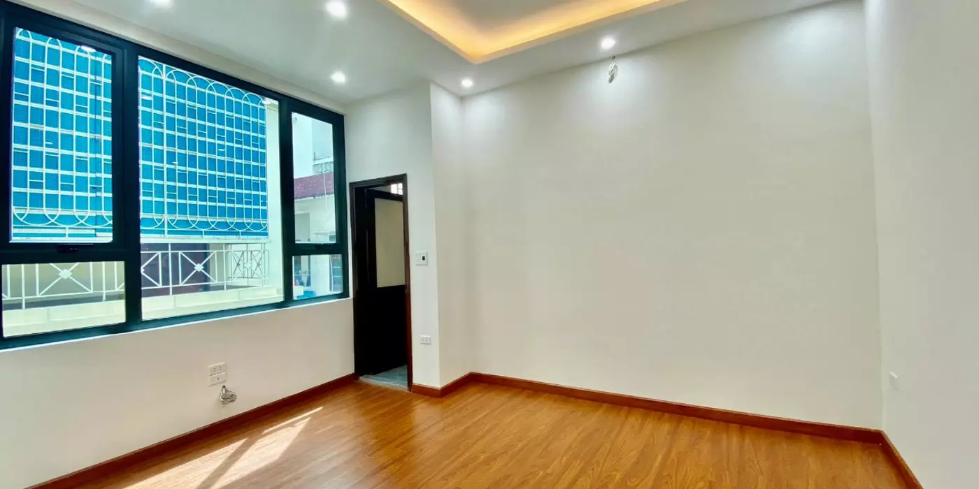 Nhà mặt tiền 97m2  Phạm Văn Đồng  Gò Vấp  20 tỷ giảm còn 16 tỷ.