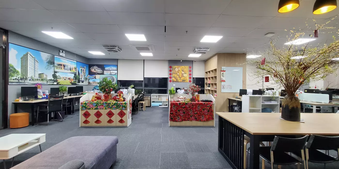 Cho thuê văn phòng logistics 350m2 tòa IPH, Xuân Thủy, Cầu Giấy