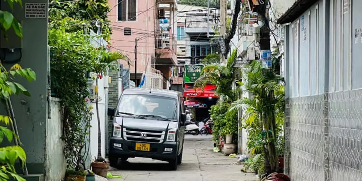 HẺM XE HƠI VÔ NHÀ VẠN KIẾP BÌNH THẠNH 5 TẦNG NGANG TO 6.2x14m DÒNG TIỀN 60TR/1 NHỈNH 10Tỷ