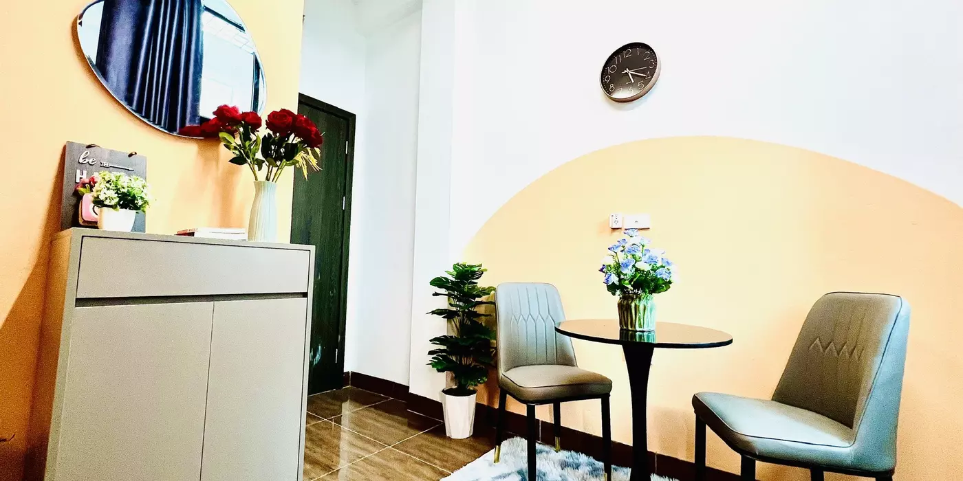Bán Nhà Mặt Ngõ Kinh Doanh, Trường Chinh, Đống Đa, 40m², 4 Tầng, Giá 7.8 Tỷ