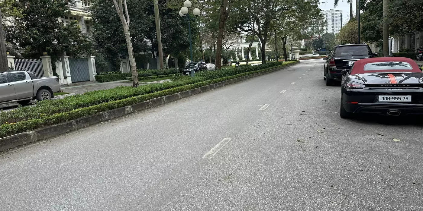 BIỆT THỰ KHU C - CIPUTRA ĐẲNG CẤP THƯỢNG LƯU - VỊ TRÍ ĐẮC ĐỊA - AN SINH ĐỈNH CAO