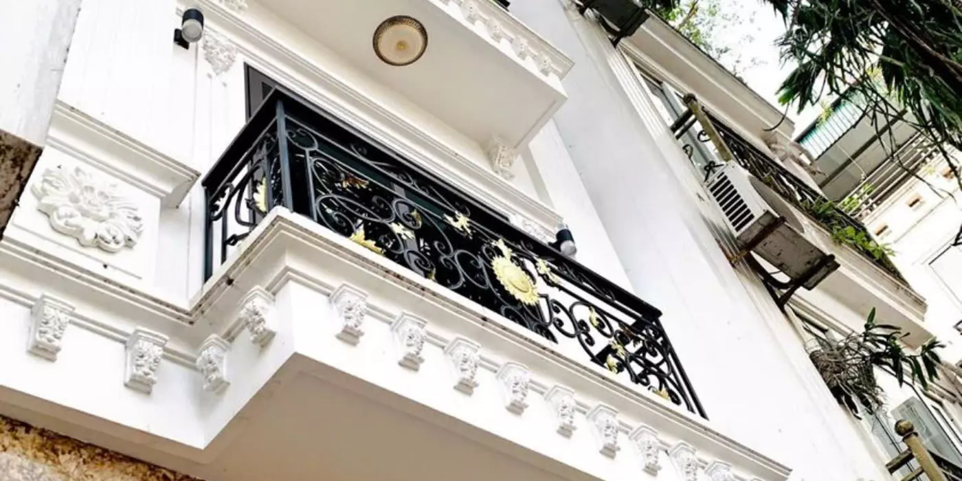 BÁN NHÀ THUỴ KHUÊ 68m2-7tỷ-LÔ GÓC -NGÕ THÔNG 30m RA PHỐ -DÂN TRÍ CAO