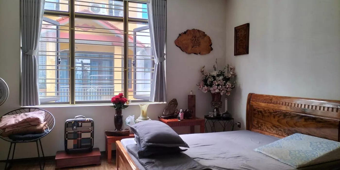 Bán Nhà Tập Thể - Thổ Quan, Khâm Thiên, 70m2, Giá 2.05 Tỷ Đống Đa
