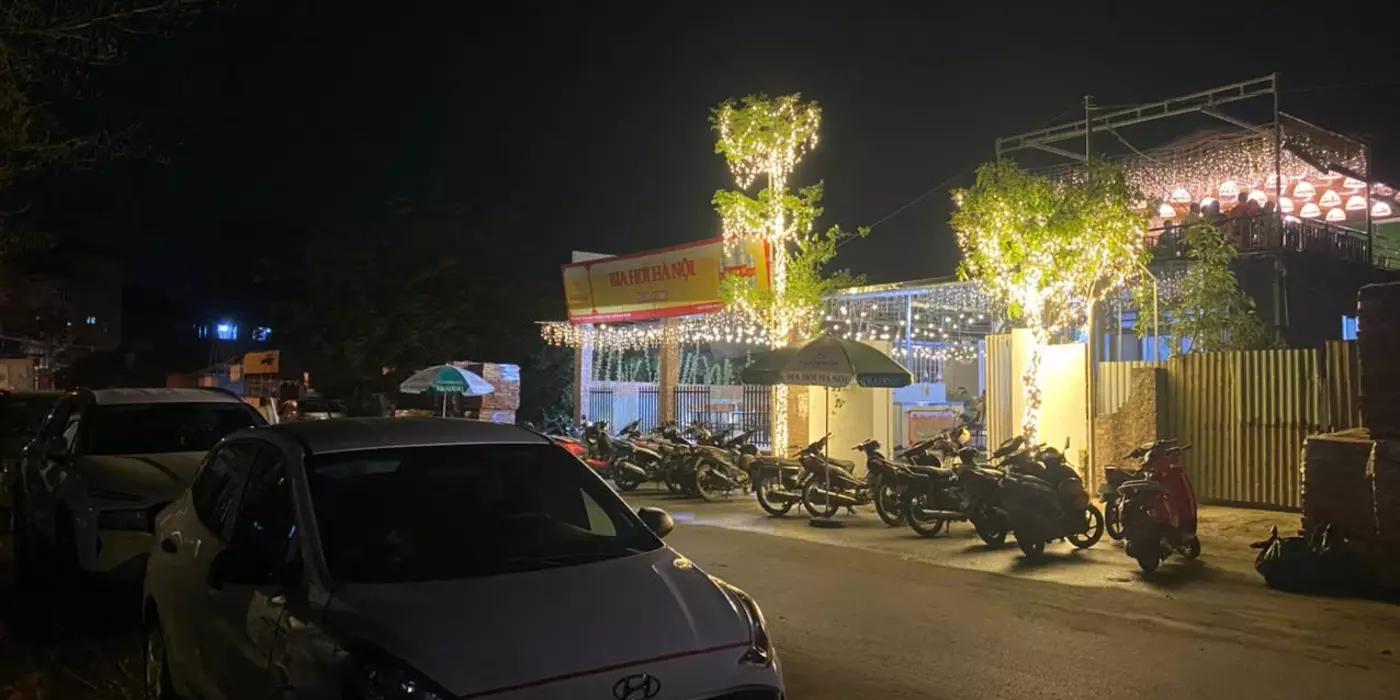 Hiếm, cho thuê 150m2 chỉ 7tr/th làm quán Bia, CF tại khu đô thị Nam 32 Ngã tư Trôi