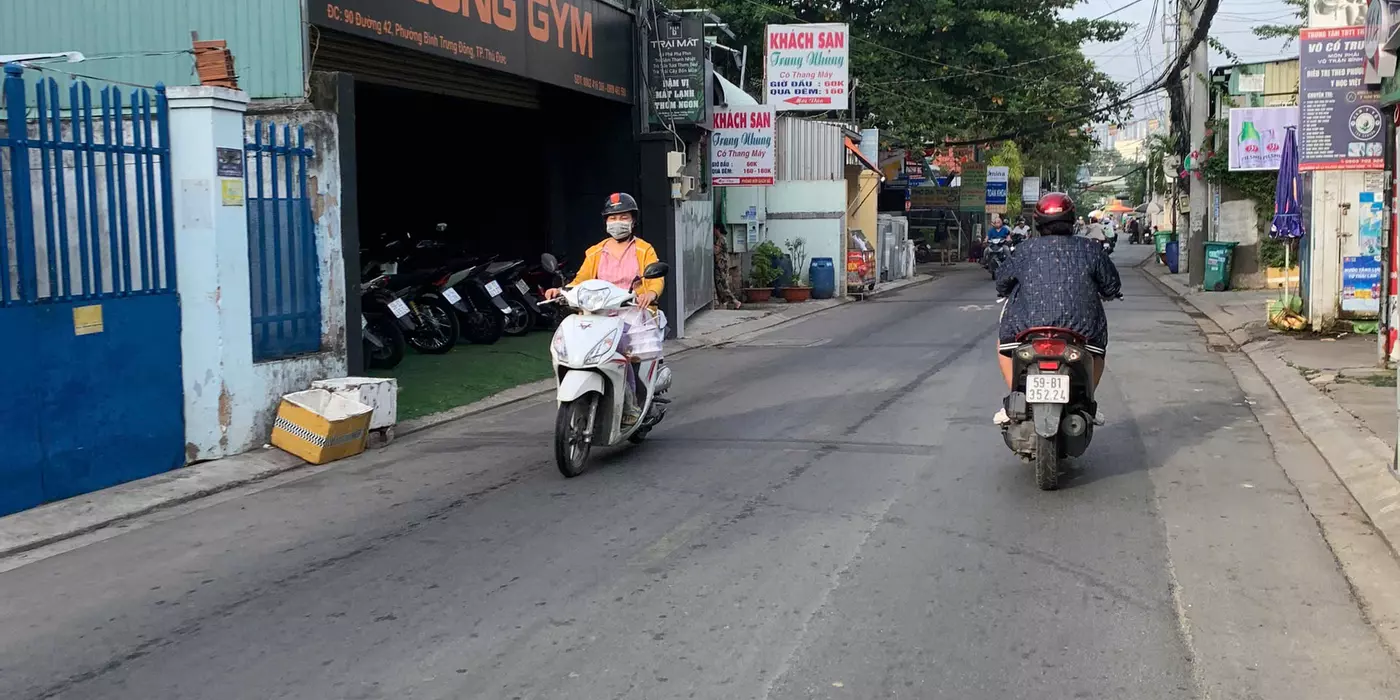 Bán đất mặt tiền kinh doanh quận 2, 100m2 đông đúc