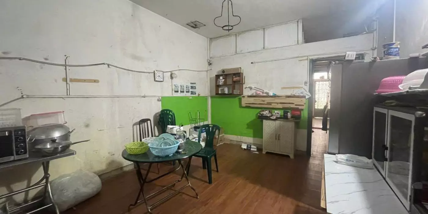 QUẬN 10 - MẶT TIỀN BA VÌ - NHÀ NÁT TIỆN XÂY THEO Ý CHỦ MỚI - KHU VIP CƯ XÁ BẮC HẢI - KHU DÂN TRÍ
