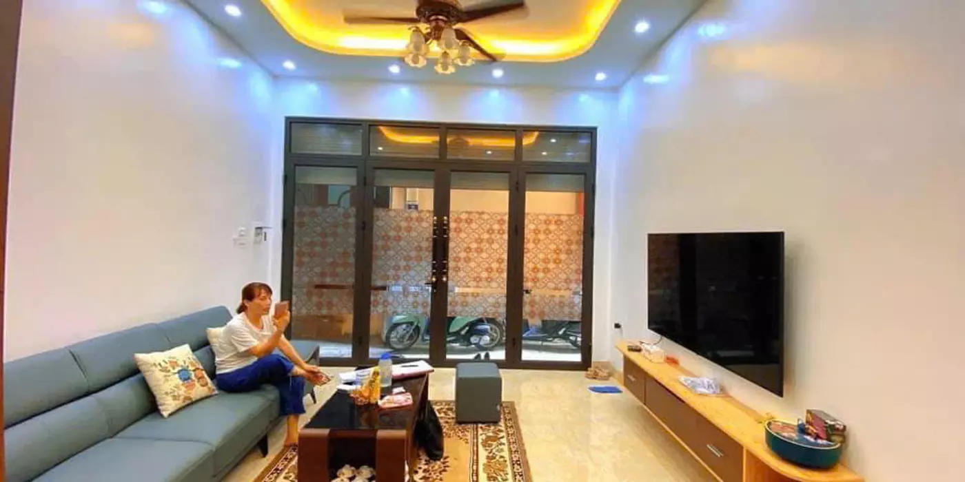 CẦN BÁN GẤP ! VĂN CAO 35m2 - 4.7 Tỷ -  LÔ GÓC - GẦN CHỢ - TRƯỜNG HỌC - BỆNH VIỆN LAO PHỔI - KINH
