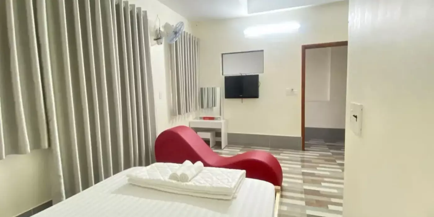 Bán nhà MẶT TIỀN 7m HIỆP THÀNH 13, quận 12, mua đất TẶNG khách sạn GIÁ SỐC