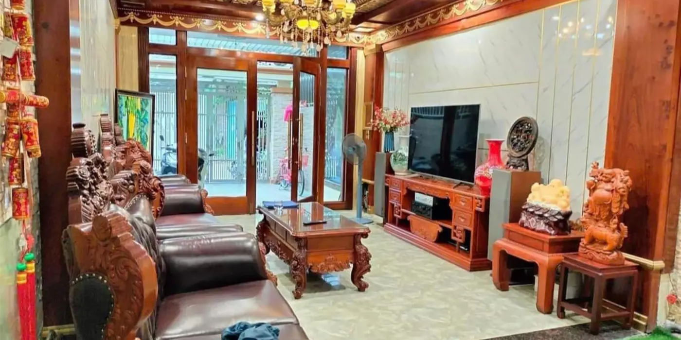 BÁN NHÀ 7T GẦN HV CHÍNH TRỊ, MT 5M, 2  THOÁNG, Ô TÔ DỪNG ĐỖ, Ở/ VĂN PHÒNG, CHỈ 15 TỶ