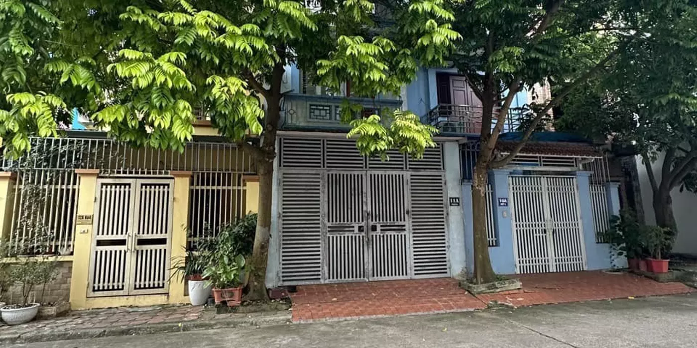 Bán nhà phân lô 124 Hoàng Ngân, 65m2 5 tầng ô tô tránh, nhà đẹp, giá tốt