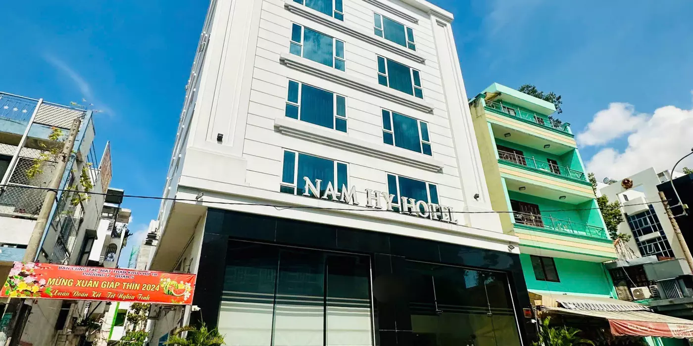 Building siêu vip! Mặt tiền An Dương Vương Quận 5, DT: 7.3x20m, 7 tầng, HĐT 150tr/tháng - bán 50 tỷ