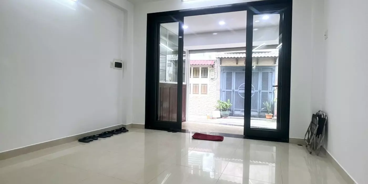 Bán Nhà Hẻm Trần Văn Quang – Âu Cơ Tân Bình – Ô Tô Thang Máy – 52m2 , 4 Tầng Chỉ Nhỉnh 7 Tỷ.