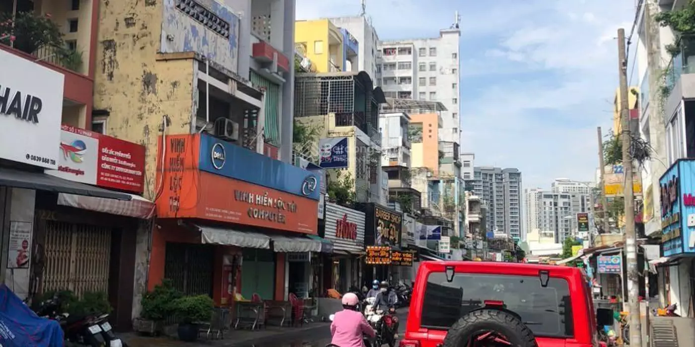 ..Bán Nhà MTKD Ngay Trần Bình Trọng-Cao Đạt Ngang hiếm6,6m 3Tầng Kiên Cố Nhỉnh18Tỷ