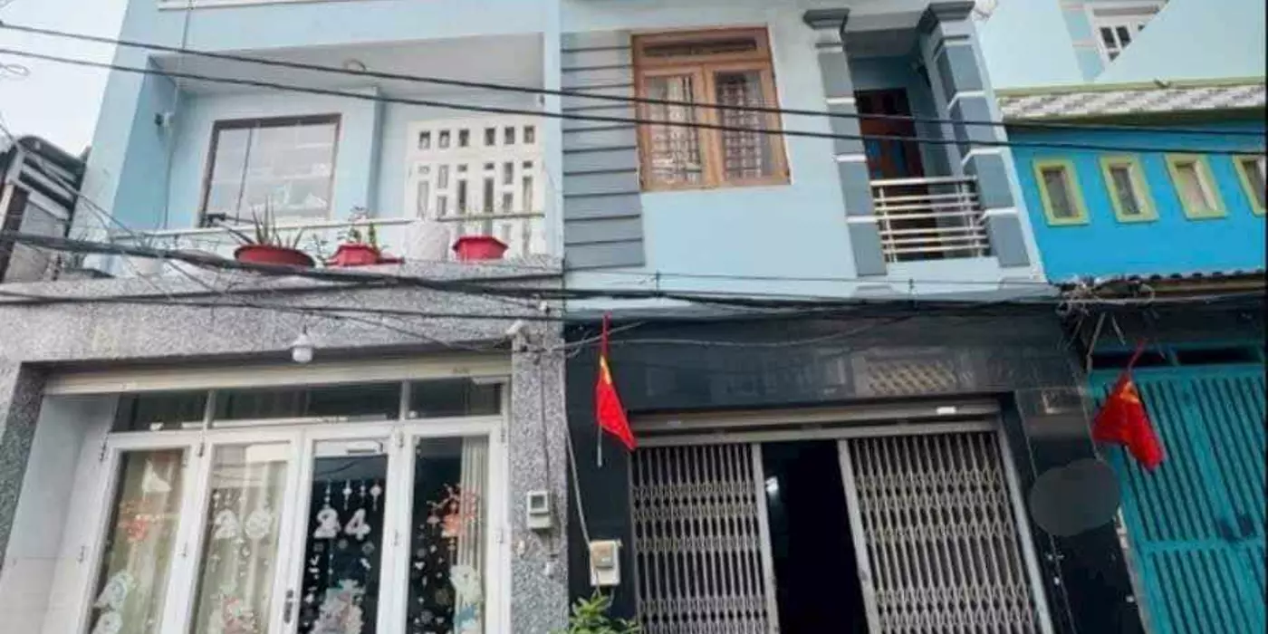 SÁT MT LÊ VĂN QUOI - BỐN XÃ GIÁP TÂN PHÚ ,Q6 -,NHÀ 3 TẦNG 79M2 ,5PN ,HẺM 8M THÔNG. GIÁ
