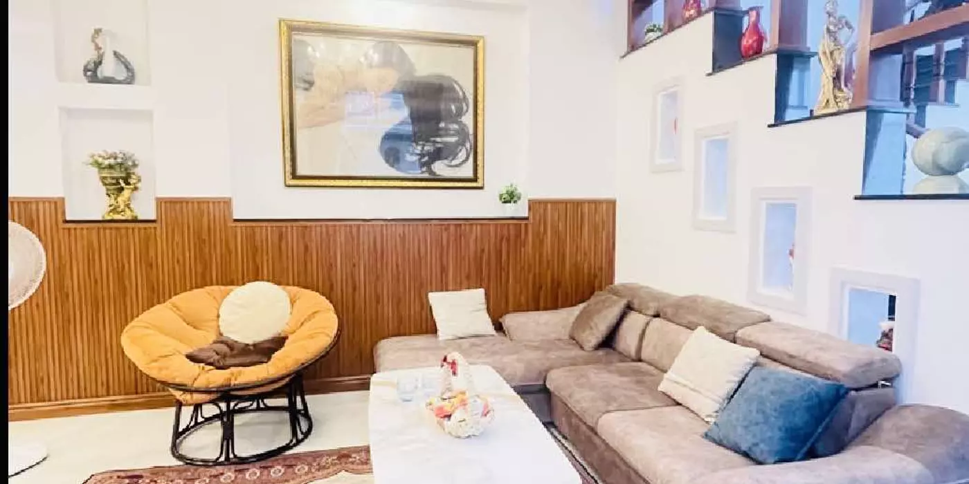 TÔ KÝ TRUNG TÂM Q12 100M2 - GARA Ô TÔ - MT 5M - 3 NGỦ - GIÁ NHỈNH 5 TỶ
