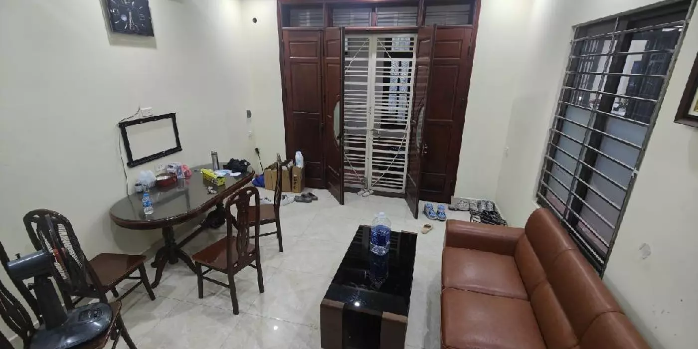 NHÀ LA KHÊ - GẦN TRƯỜNG - GIÁP CHỢ - TẶNG FULL NỘI THẤT- 38M x 5 TẦNG, MT 4.7M - 5.45 TỶ