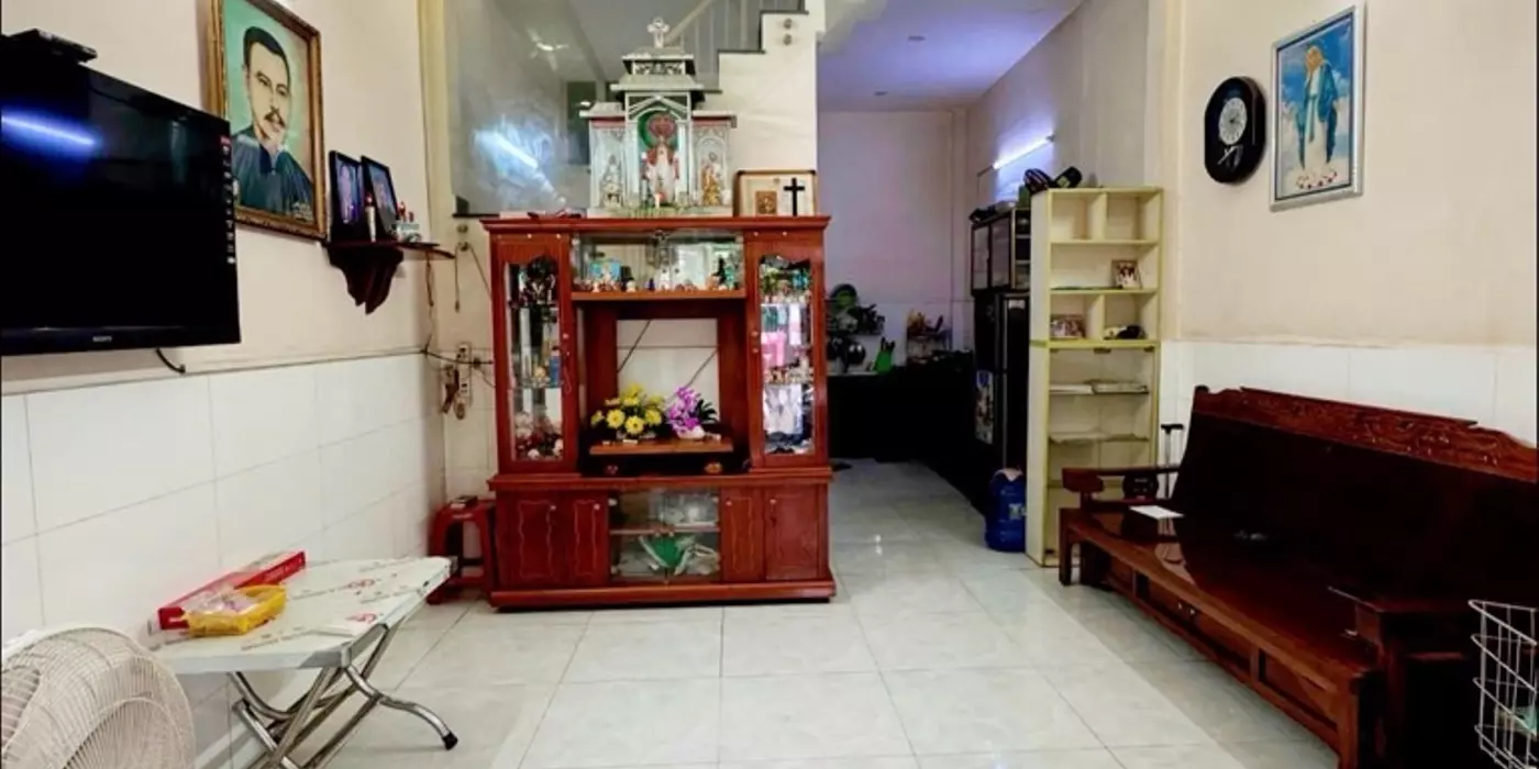 NGAY CHỢ TÂN HƯƠNG - NGUYỄN SUÝ - 36M2 - NHÀ 2 TẦNG 2PN - HẺM 4M THÔNG - SỔ VUÔNG VỨC - GIÁ CHỈ