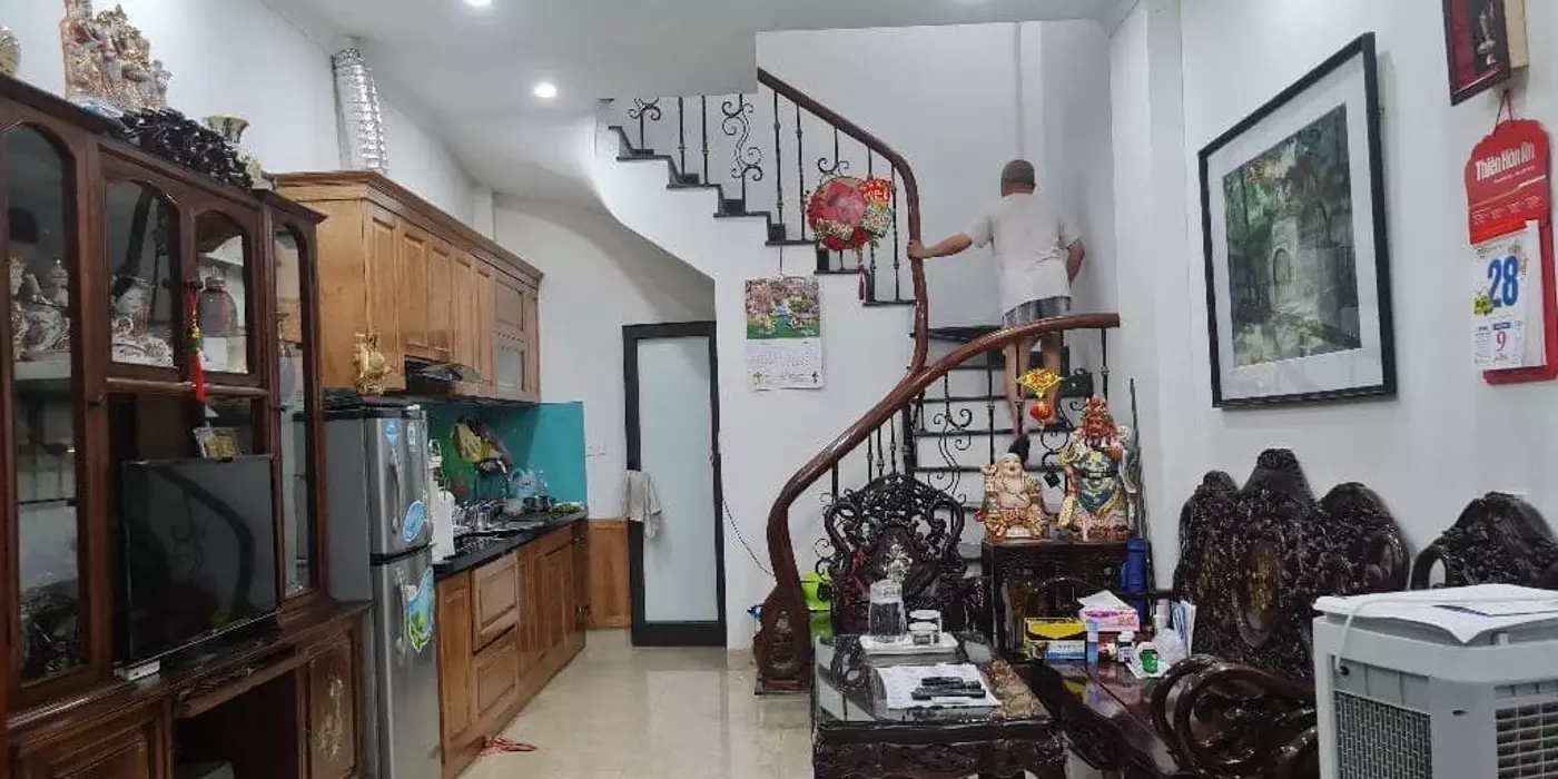 Bán nhà Hoa Lâm, Long Biên. Ô tô đỗ cửa, dòng tiền cực tốt.
