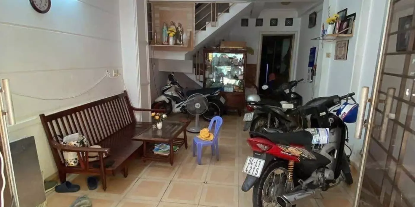 QUẬN 8, NGUYỄN THỊ TẦN – NGAY CHỢ RẠCH ÔNG NGANG 4M, SỔ VUÔNG VỨC NẰM NHÀ, THÍCH HỢP KINH DOANH