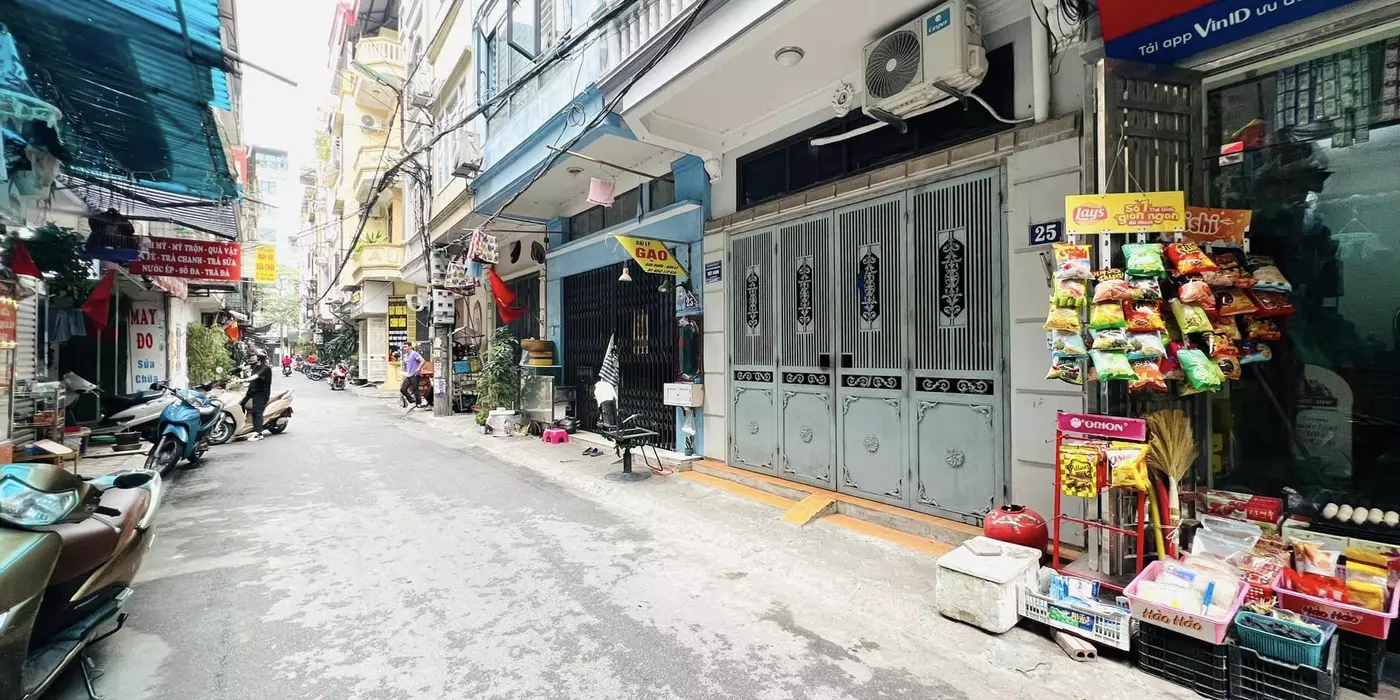 BÁN NHÀ PHAN VĂN TRƯỜNG_PHÂN LÔ ÔTÔ TRÁNH _ KINH DOANH BẤT CHẤP _ NHÀ ĐẸP Ở NGAY _ NHIỀU PHÒNG NGỦ