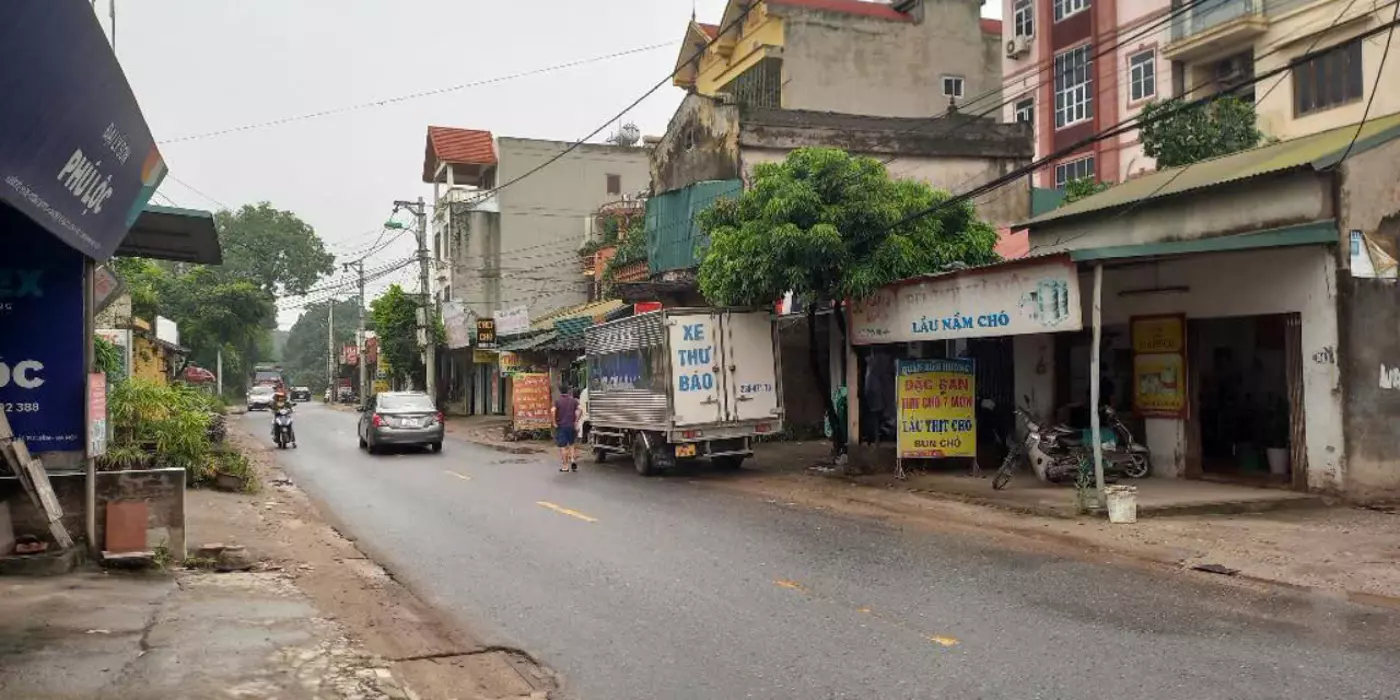 Chủ Ngộp Cần Bán Gấp _ Mảnh Đất Mặt Phố _ OTO Tránh ,Dừng Đỗ _ DT 182M  Măt Tiền 7,3m _ Giá 25x tỷ
