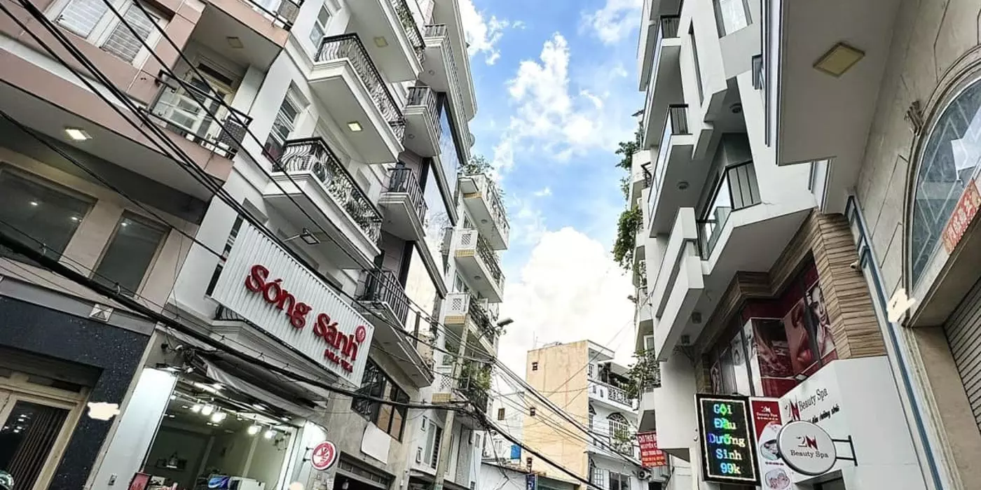 BÁN NHÀ  PHÚ NHUẬN - MẶT TIỀN  PHAN XÍCH LONG P7 PHÚ NHUẬN 60M2 ( A4  - 18 TỶ