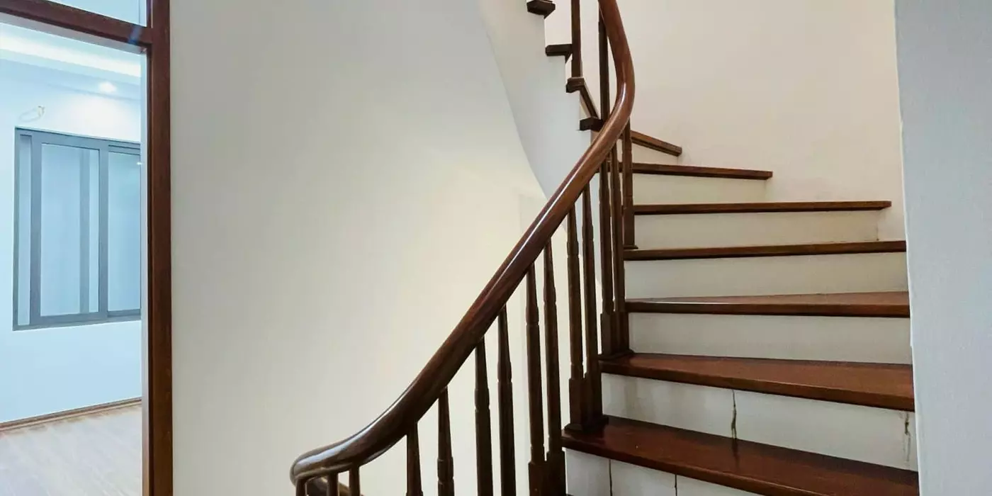 Nhà đẹp ở ngay đường Lê Trọng Tấn, Diện tích 42M2