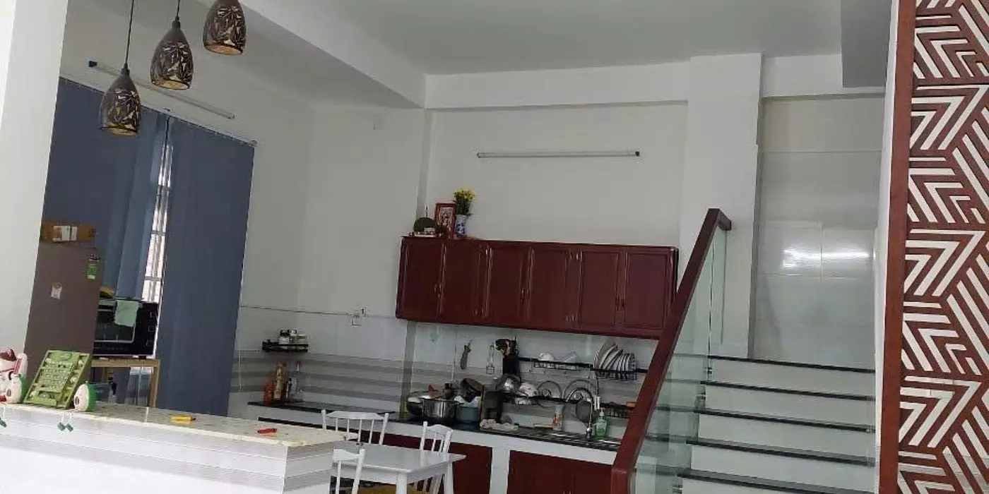 🔥 Bán gấp nhà 60m², 2 tầng, giá chỉ 5.4 tỷ, Lạc Long Quân, Tân Bình