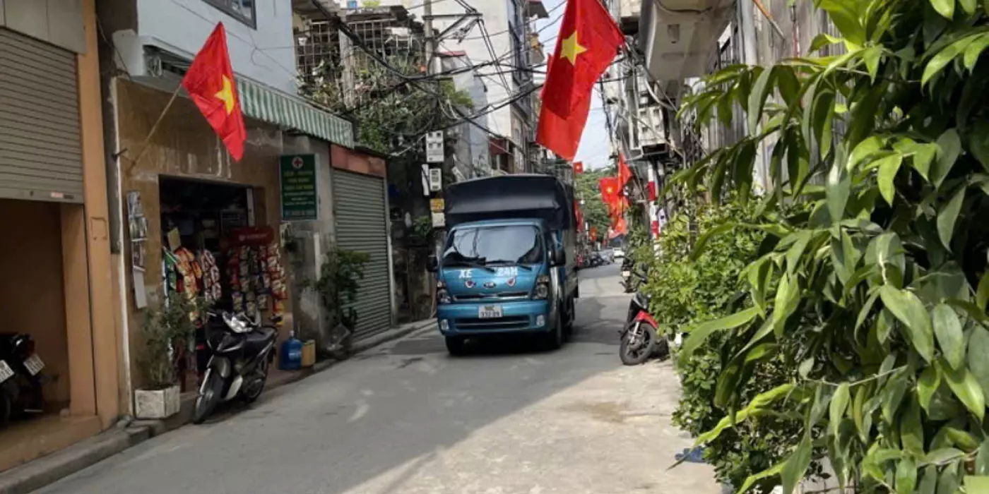 Bán Nhà Mặt Ngõ To Như Mặt Phố _ Ô TÔ Tránh _ Lô Góc Kinh Doanh _  Gia 9,5 tỷ