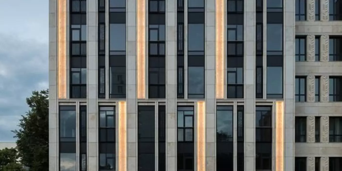 Bán tòa “Building cỡ nhỏ” – Giang Văn Minh – 260m2 – 9 tầng  – giá thỏa thuận.