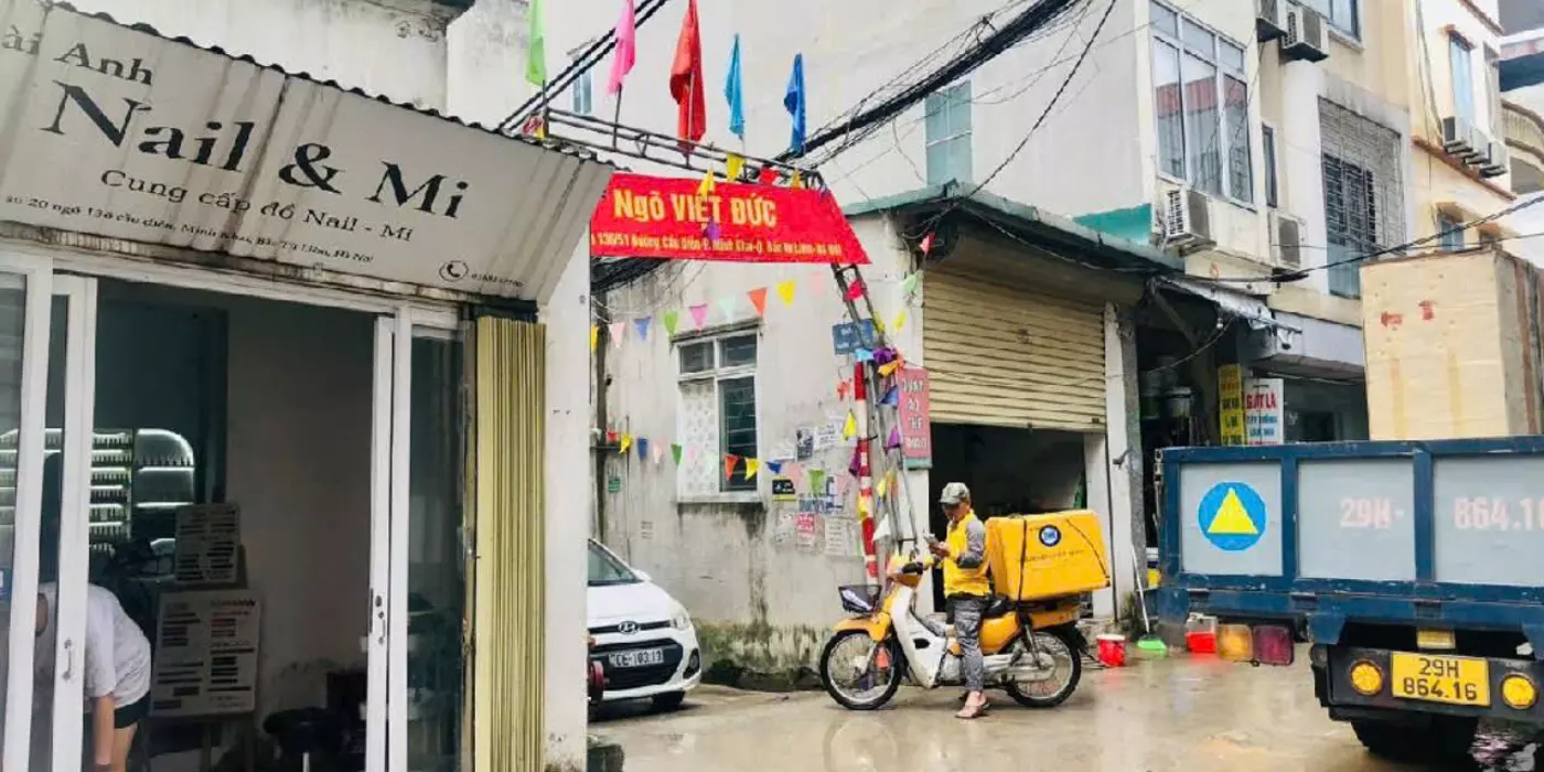 CẦN BÁN NHÀ PHÂN LÔ _LÔ GOC _ 3 OTO TRÁNH NHAU _DT 60M _ MT 10M _ GIA 13,5 TỶ