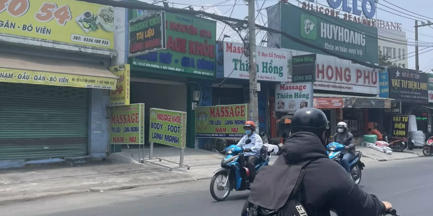 Bán nhà mặt tiền 8x32m giá 20,5 tỷ Đường Lê Văn Khương, Quận 12