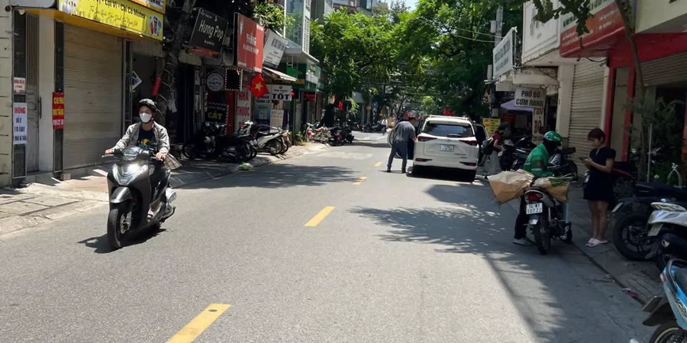 Sốc !Nhà Phân Lô, oto, Kinh Doanh, Thang Máy, Full Nội Thất. Chỉ 16 tỷ