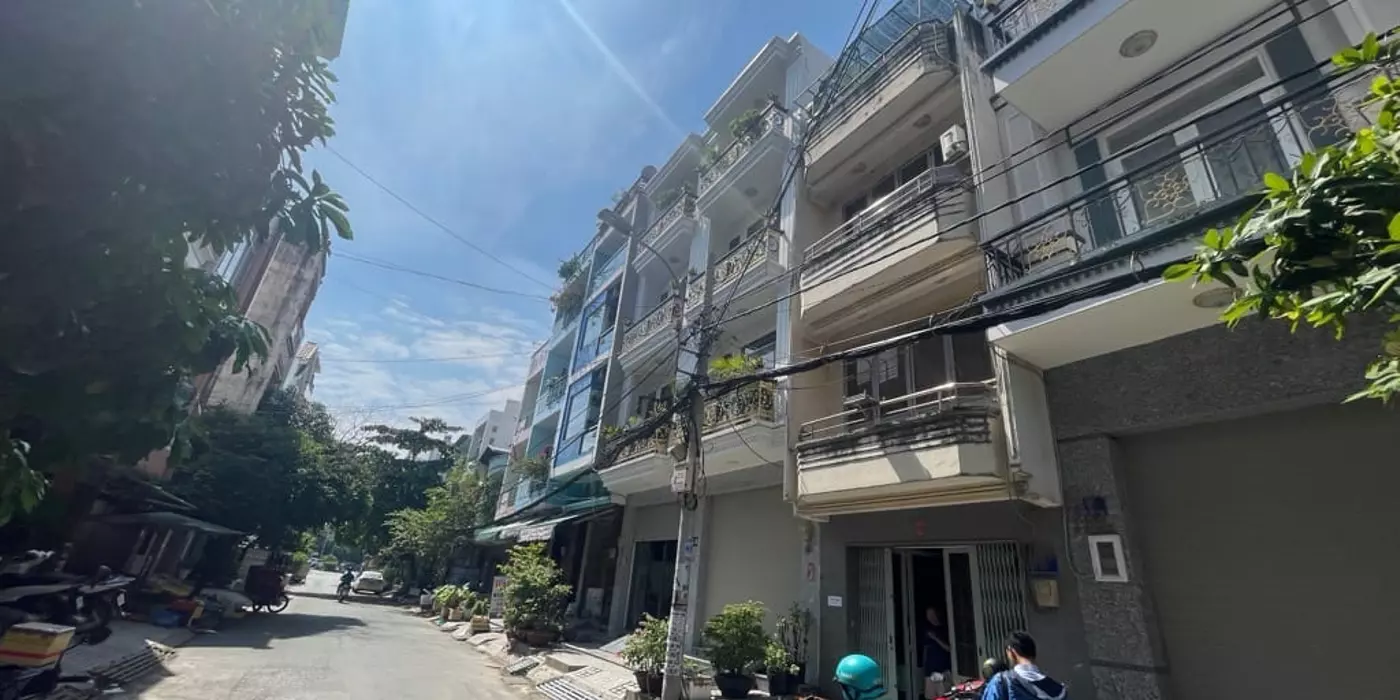 Bán nhà 2 mặt tiền khu DC Nam Long, An Lạc, Bình Tân, 4mx14m, 4 tầng có sân thượng, 6,5 tỷ