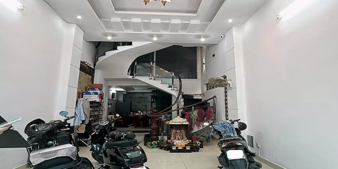 Xe ngủ trong nhà Nguyễn Hồng Đào, P14, Tân Bình, 66m2, 5 tầng, cực đẹp