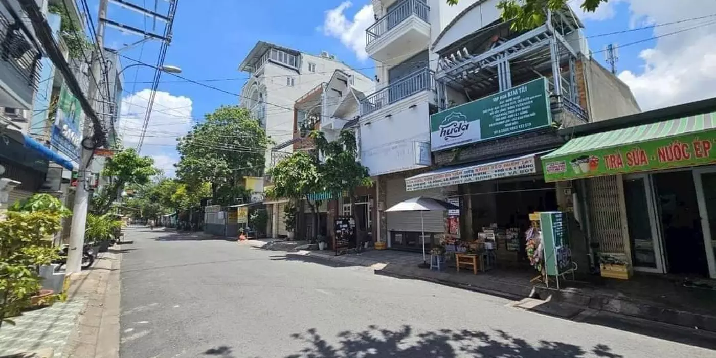 Bán Nhà Mặt Tiền 3 lầu 4x18m giá 7,2 tỷ Đường 13m Hiệp Thành 49, Quận 12