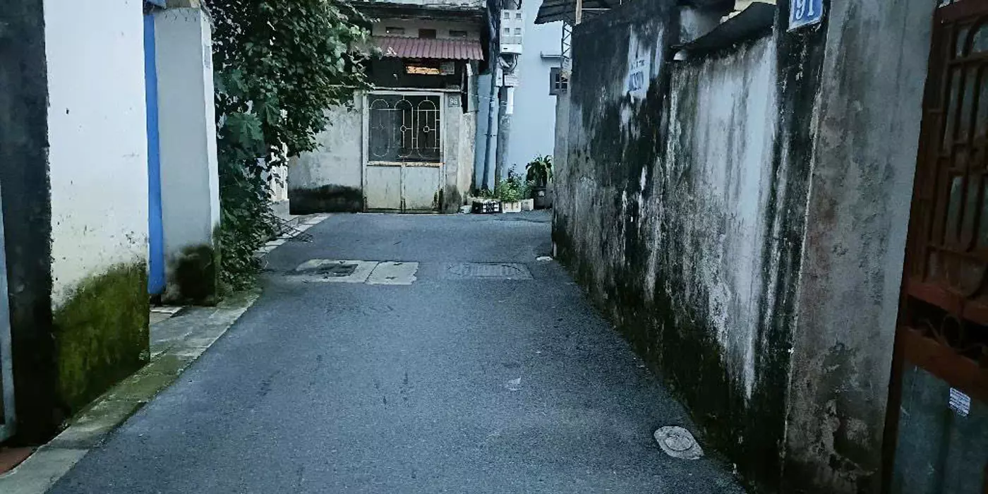 ⚡️⚡️NHÀ MỚI ĐẸP ĐỨC GIANG, LONG BIÊN - TẶNG FULL NỘI THẤT XỊN- Ô TÔ ĐỖ CỬA- GẦN TRƯỜNG HỌC⚡️⚡️