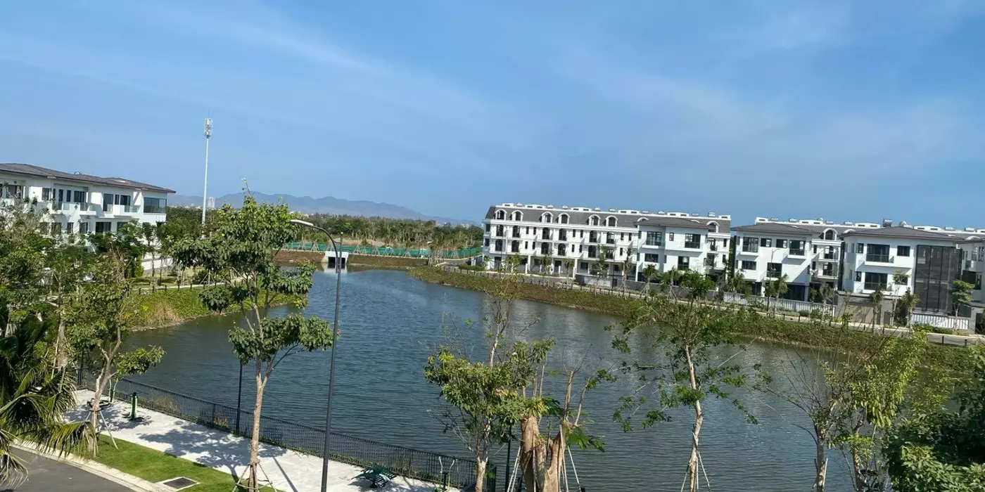 Bán liên kề La VidaVũng Tàu 4,475 tỷ bao thuế phí sang nhượng