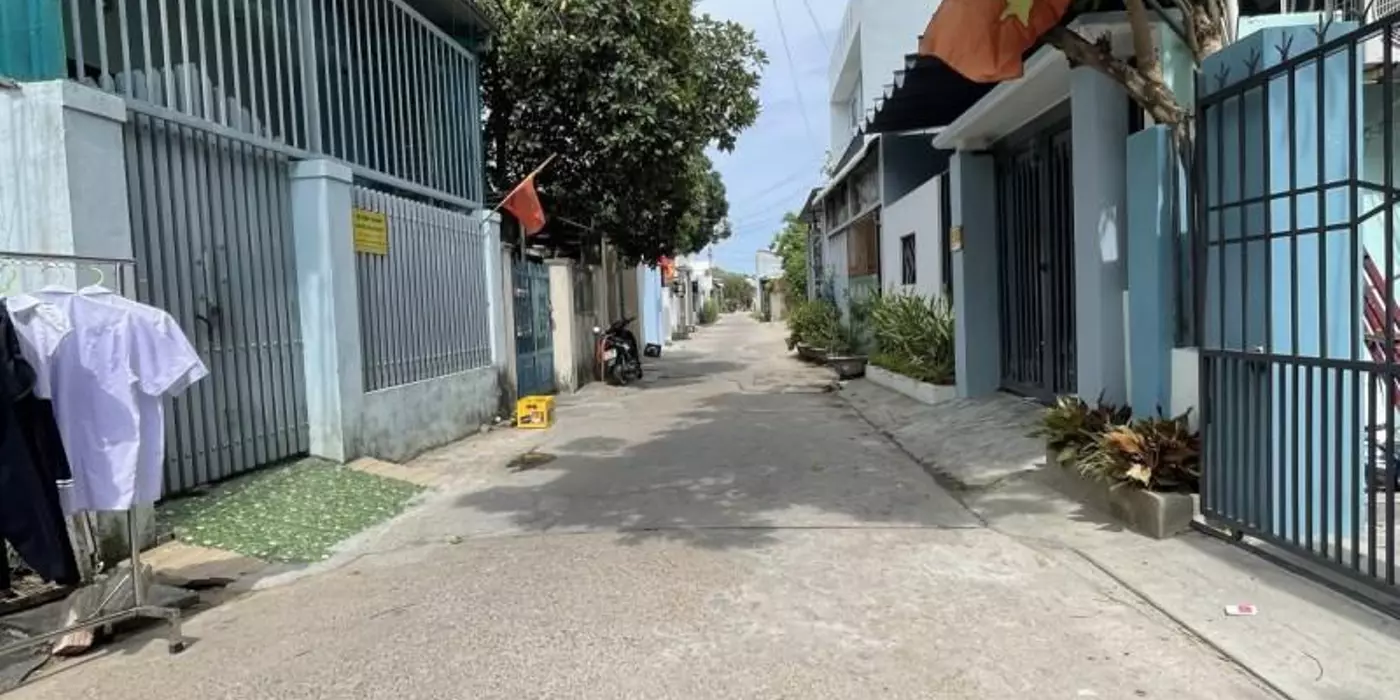 LÔ ĐẤT CỰC HIẾM, ĐƯỜNG 5M CÒN SÓT LẠI HÒA QUÝ, NGŨ HÀNH SƠN, ĐÀ NẴNG. GIÁ CHỈ 2,1TỶ.