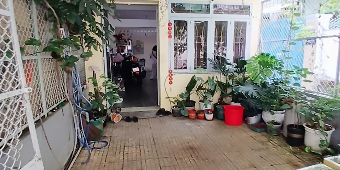 Bán nhà đường Cách Mạng Tháng 8, P13, Quận 10, 64m2, 2 tầng, chỉ 7,x tỷ