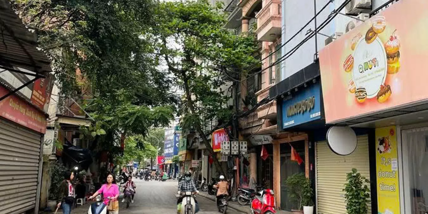 TỨ LIÊN, TÂY HỒ, 77M2 BÁN ĐẤT TẶNG NHÀ 3 TẦNG, NGÕ TO NHƯ PHỐ, Ô TÔ TRÁNH, Ô TÔ VÀO NHÀ, KINH