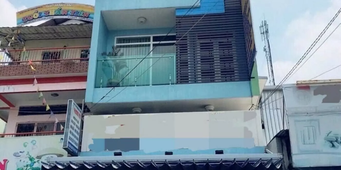 MTKD Hoàng Ngọc Phách DT 5.5x18m, 6 tầng. Vị trí KD vàng
