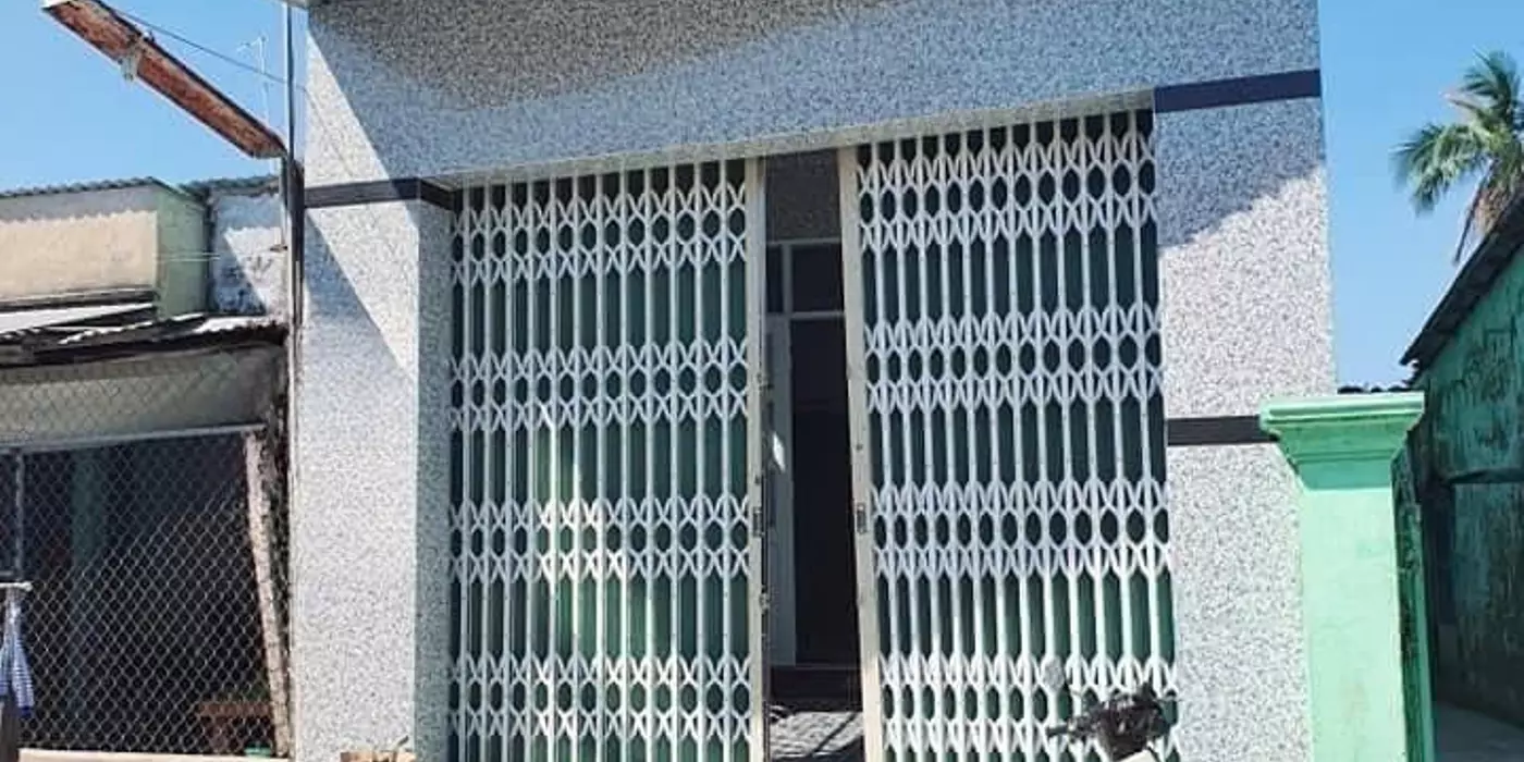 Nhà mới 54m2 sổ hồng riêng Trung Chánh - Hóc Môn giá 800 triệu buông sổ.