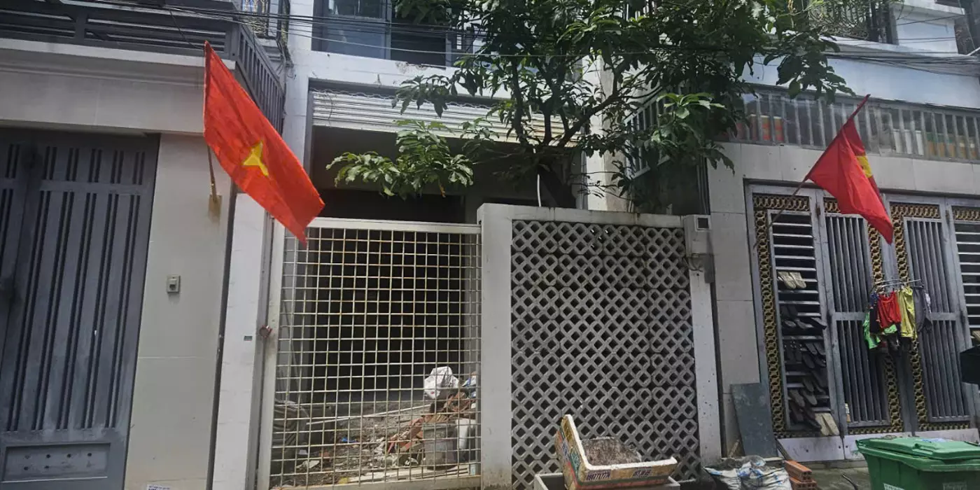 Bán Nhà Trệt Lầu  Hẻm Xe Hơi 6 M . Đường Số 12- Tam Bình Thủ  Đức